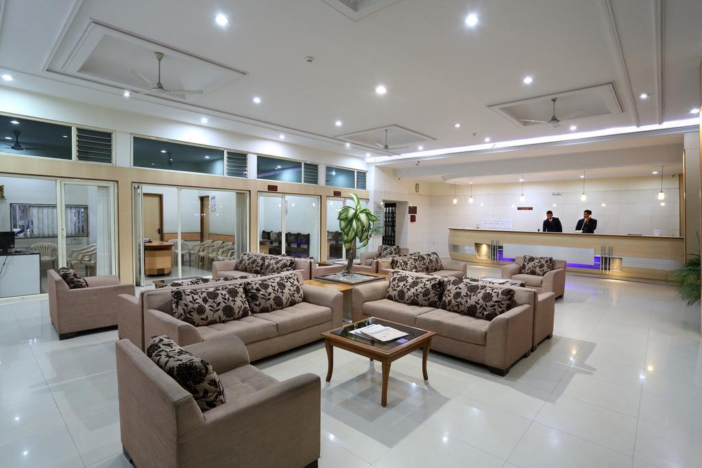 Hotel Atithi Αουρανγκαμπάντ Εξωτερικό φωτογραφία