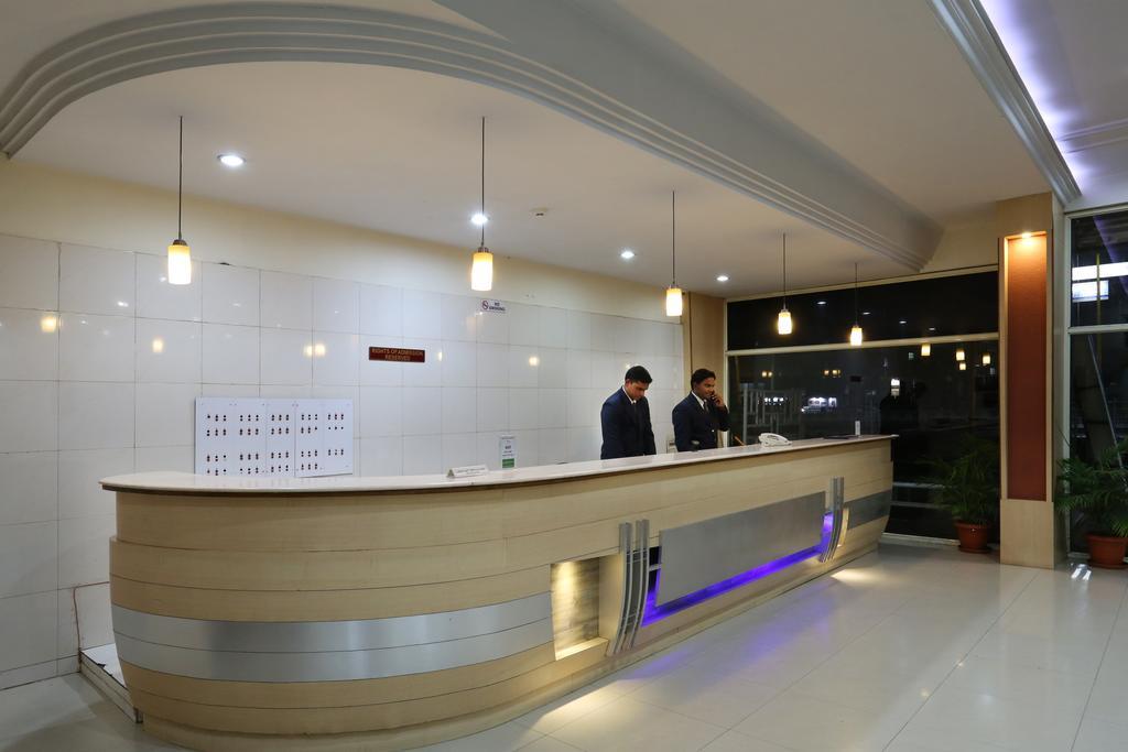 Hotel Atithi Αουρανγκαμπάντ Εξωτερικό φωτογραφία