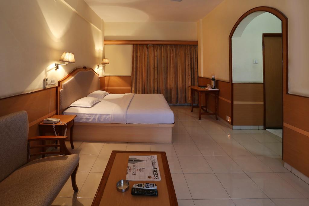 Hotel Atithi Αουρανγκαμπάντ Εξωτερικό φωτογραφία