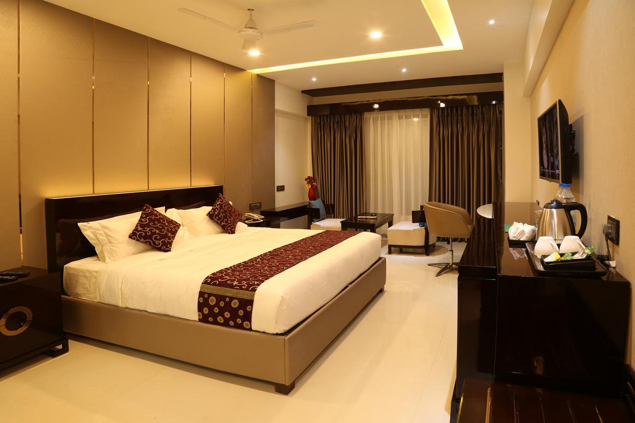 Hotel Atithi Αουρανγκαμπάντ Εξωτερικό φωτογραφία